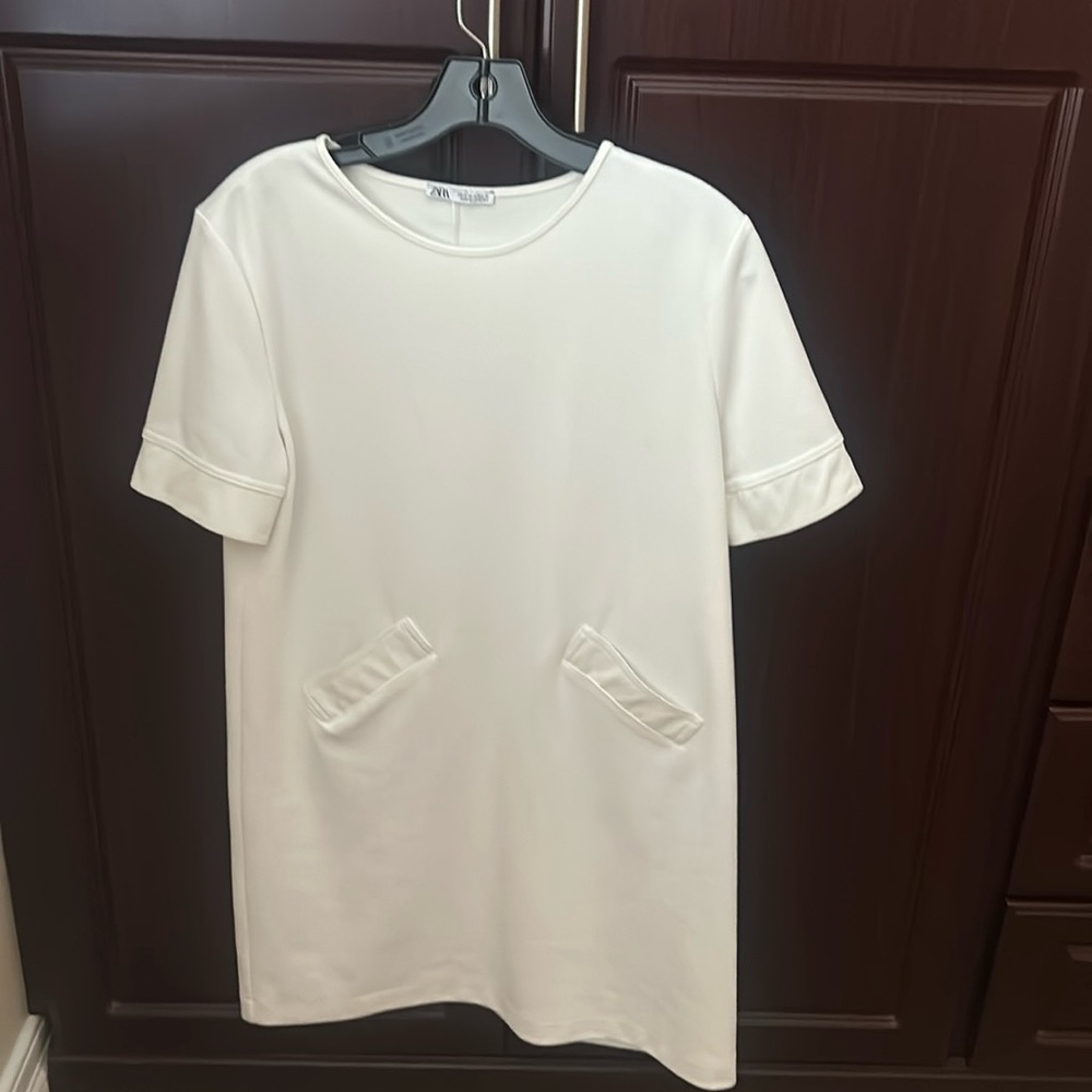 Zara white mini dress In size medium